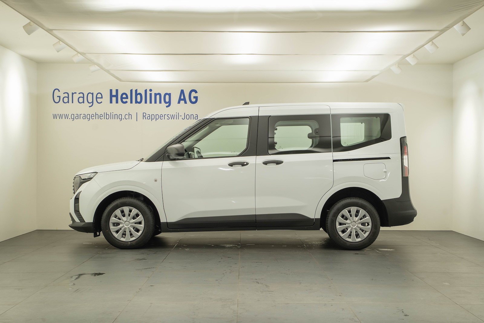 FORD Tourneo Courier 1.0 EcoBoost Trend, Petrol, New car, Manual - 3