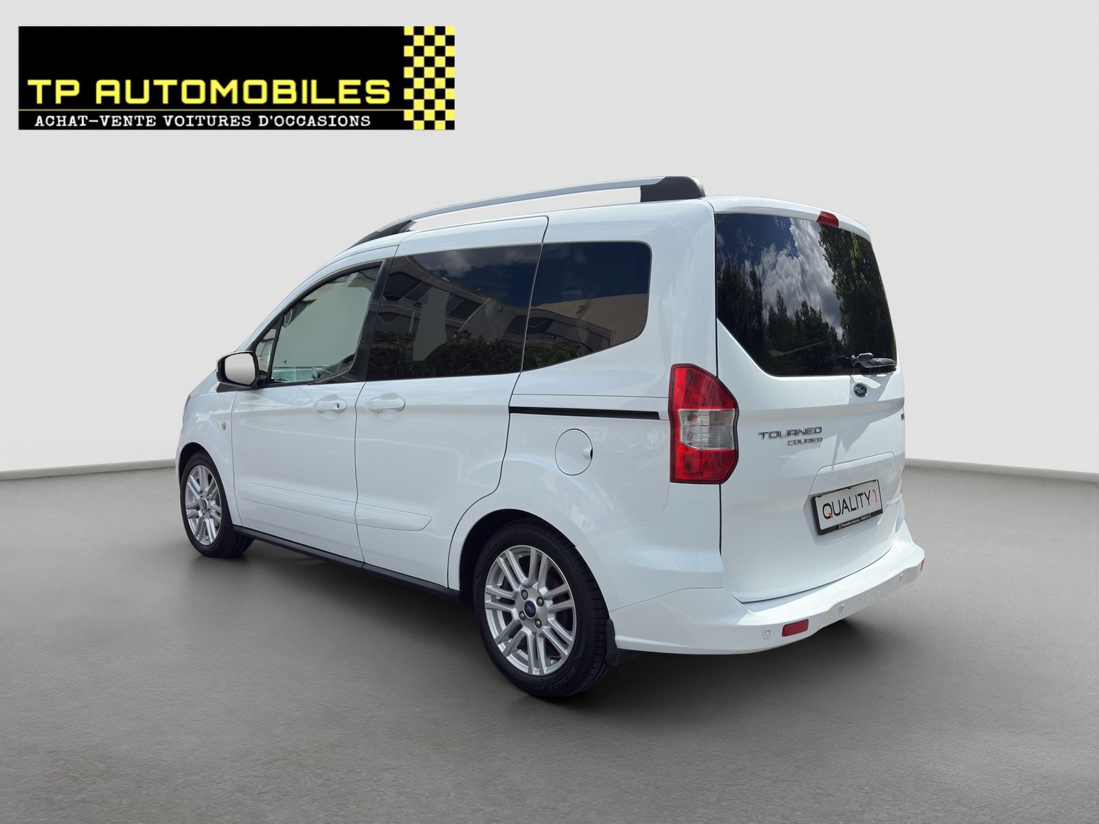 FORD Tourneo Courier 1.0 SCTi Titanium, Benzin, Occasion / Gebraucht, Handschaltung - 7