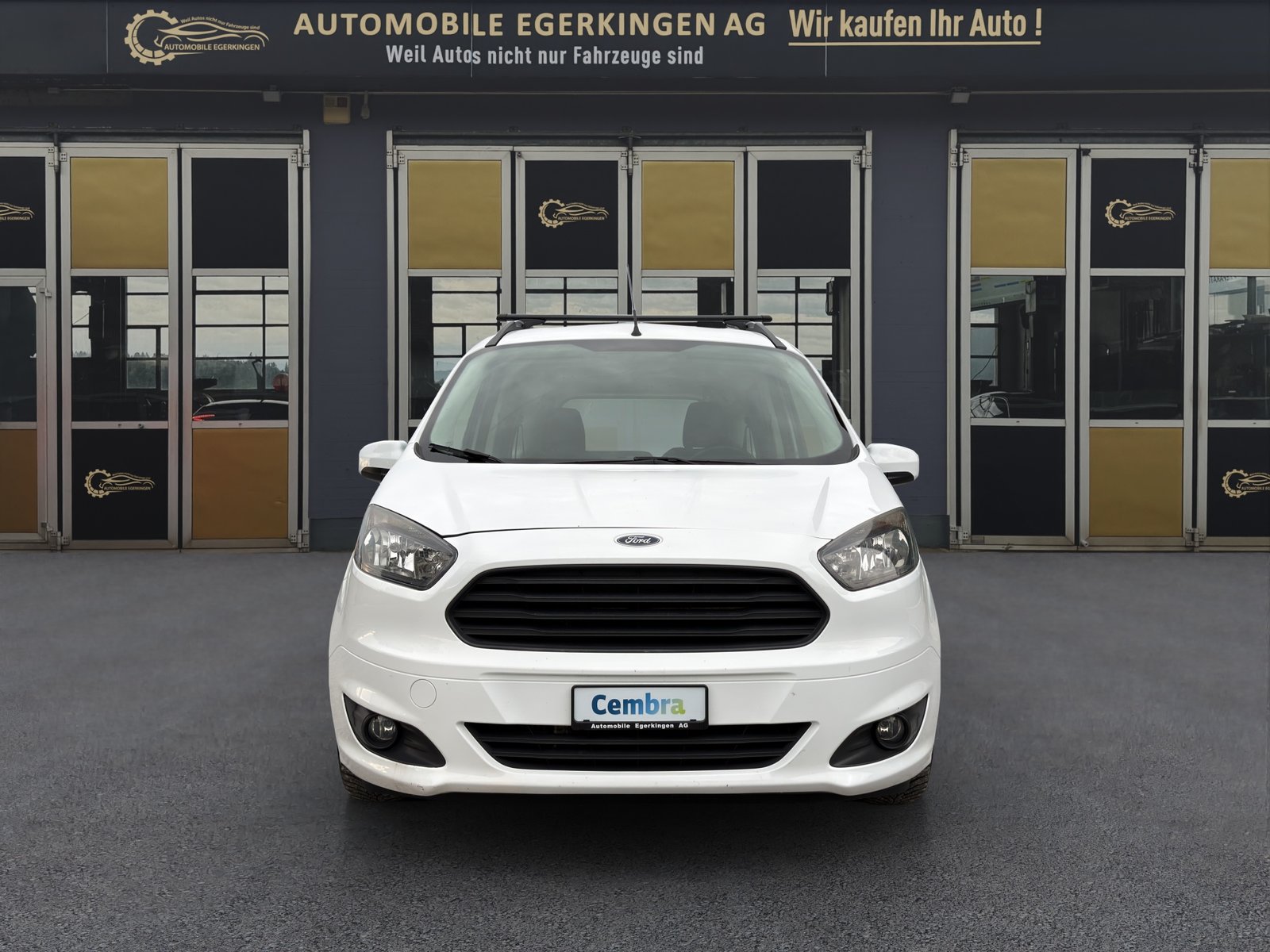 FORD Tourneo Courier 1.0 SCTi Trend, Petrol, Second hand / Used, Manual - 2