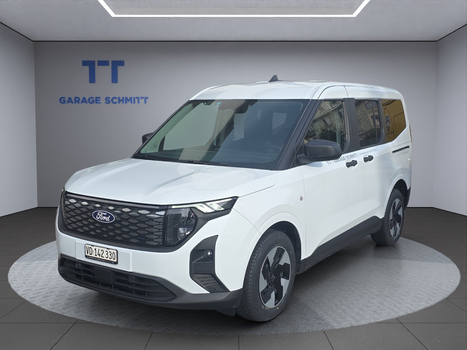 FORD E-Tourneo Courier Trend