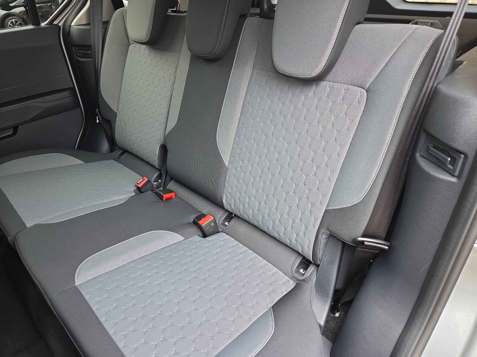 FORD Tourneo Courier 1.0 EcoBoost Titanium, Petrol, Ex-demonstrator, Automatic - 6
