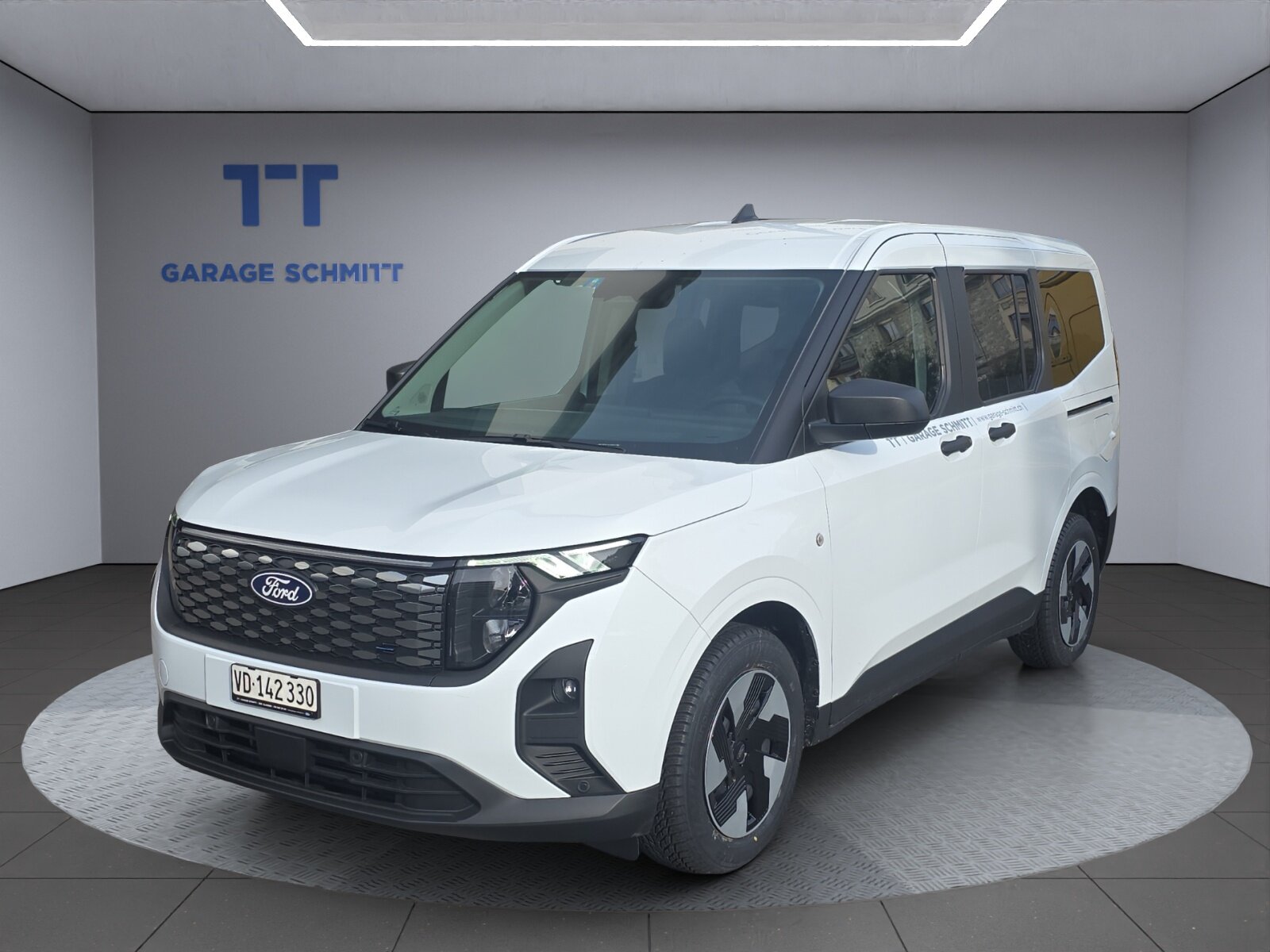 FORD E-Tourneo Courier Trend
