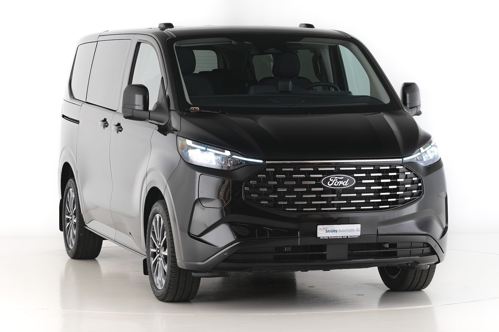 FORD Tourneo Custom Bus 340 L1 2.5 Duratec 233PS Titanium X PHEV, Plug-in-Hybrid Benzin/Elektro, Neuwagen, Automatik - 3