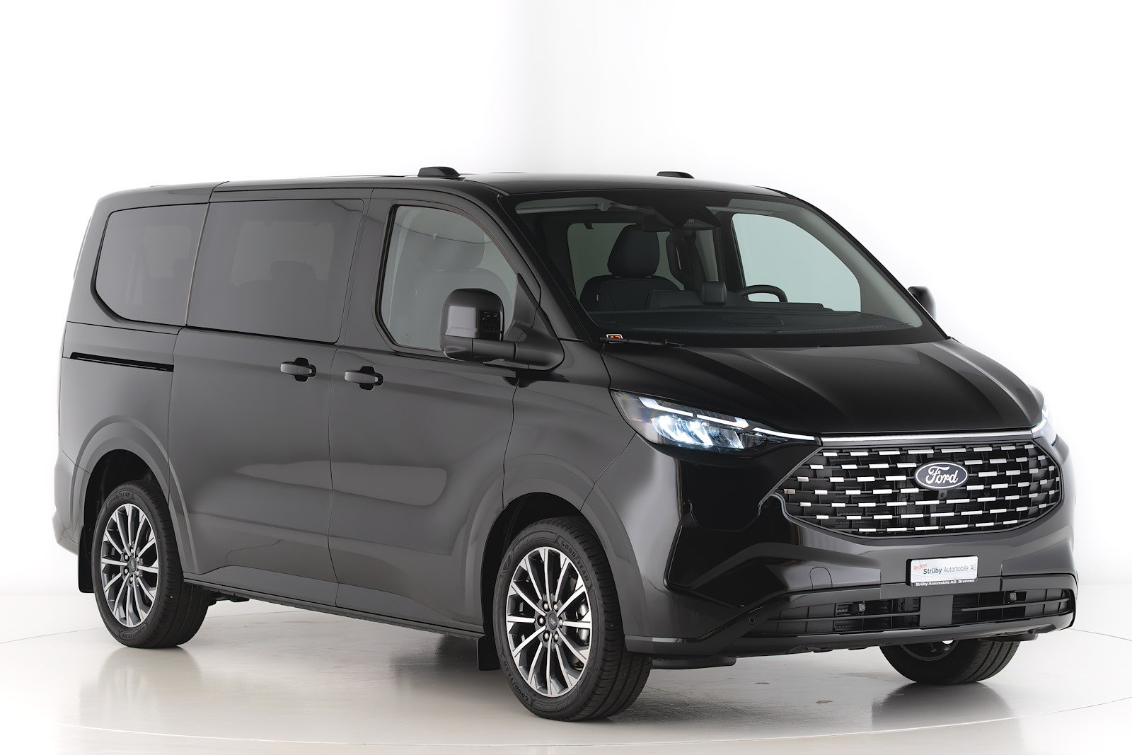 FORD Tourneo Custom Bus 340 L1 2.5 Duratec 233PS Titanium X PHEV, Plug-in-Hybrid Benzin/Elektro, Neuwagen, Automatik - 4