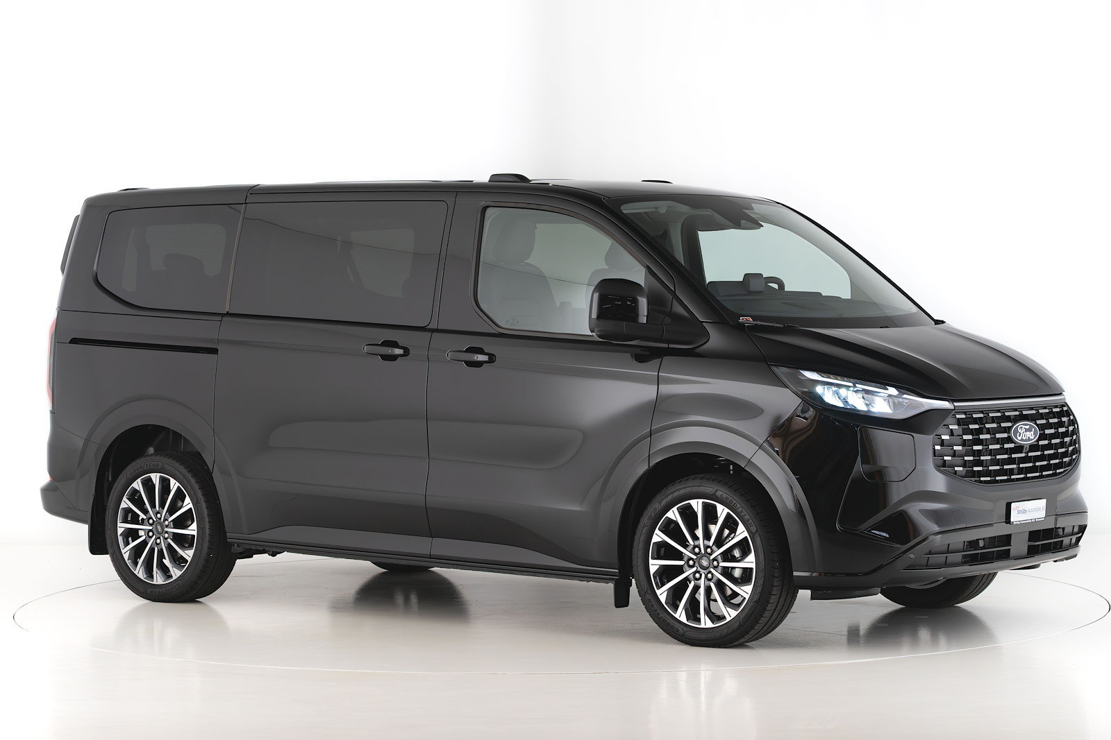FORD Tourneo Custom Bus 340 L1 2.5 Duratec 233PS Titanium X PHEV, Plug-in-Hybrid Benzin/Elektro, Neuwagen, Automatik - 5
