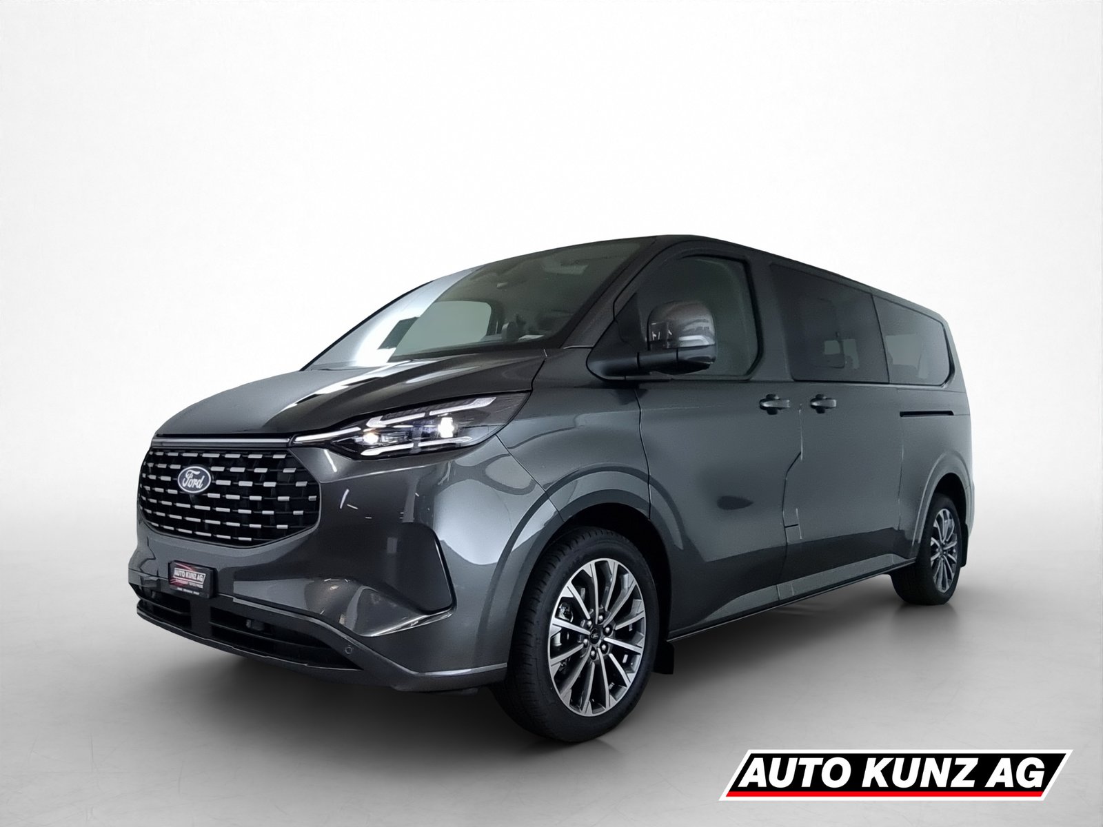FORD Tourneo Custom Titanium X L2H1 8-Plätzer