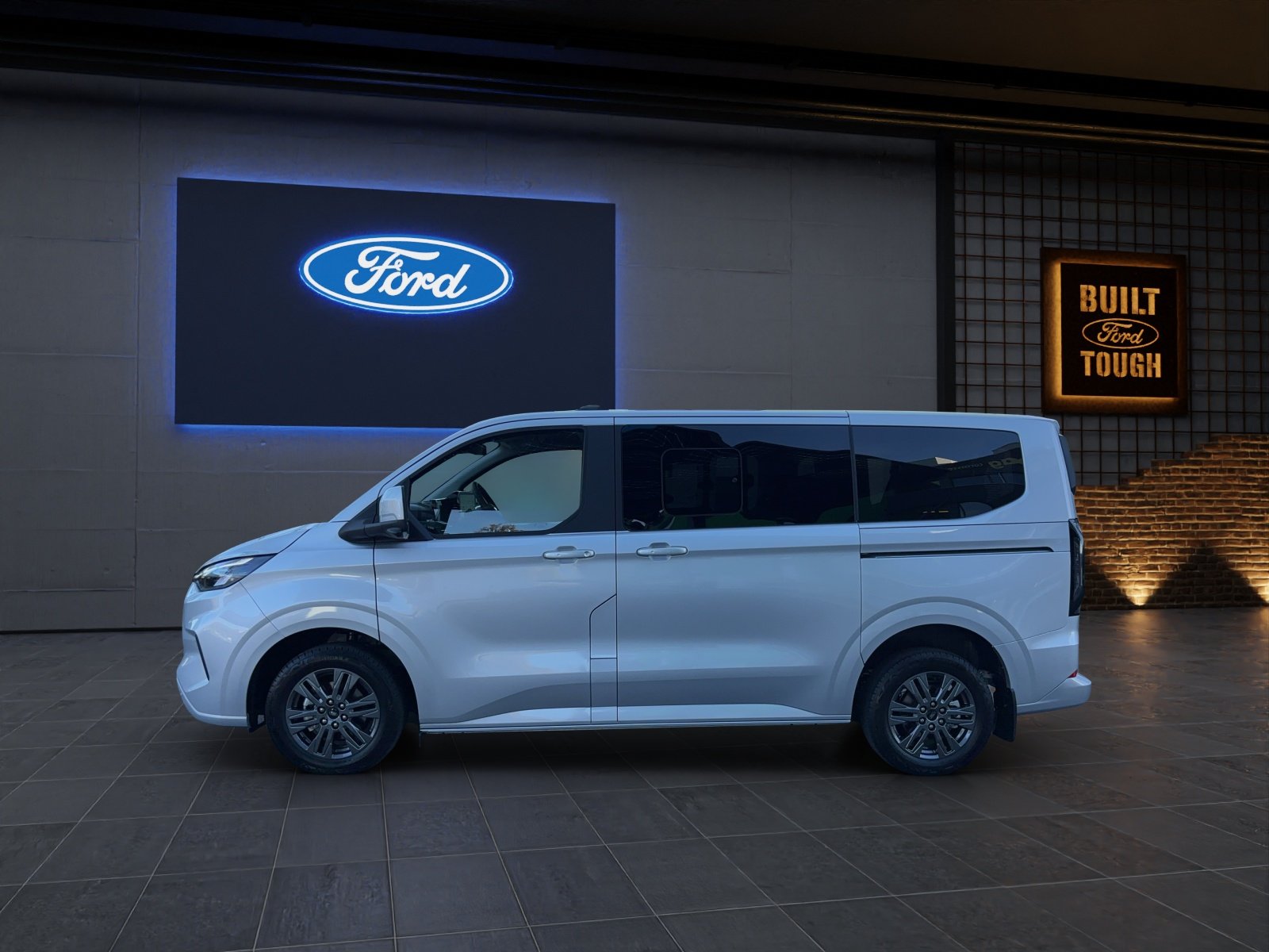 FORD Tourneo Custom Bus 320 L1 2.0 EcoBlue 136 PS Titanium AUTOMA, Diesel, New car, Automatic - 2