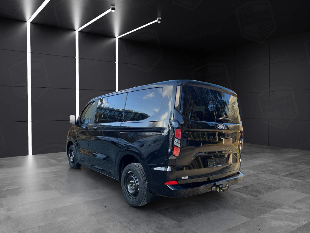 FORD Tourneo Custom 320 L1 2.0 EcoBlue 136 Titanium, Diesel, New car, Manual - 4