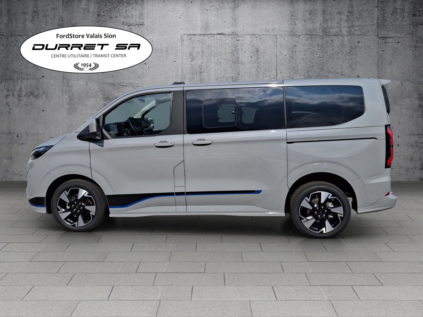 FORD Tourneo Custom 320 L1H1 Sport Automatique 4x4, Diesel, Voiture nouvelle, Automatique - 4