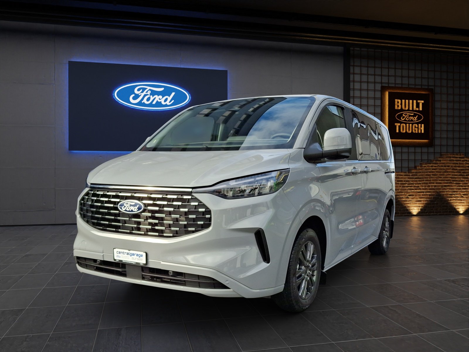 FORD Tourneo Custom Bus 320 L1 2.0 EcoBlue 170 Titanium 4x4 AUTOM