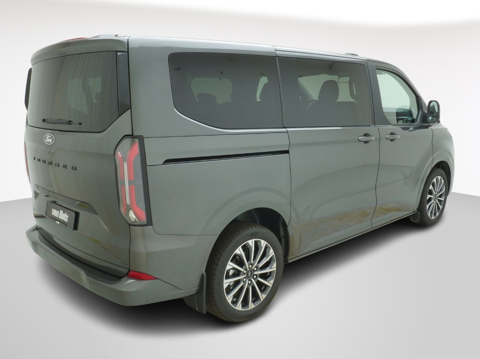 FORD Tourneo Custom L1 2.5 Plug-in-Hybrid Titanium X, Hybride Rechargeable Essence/Électricité, Voiture nouvelle, Automatique - 6