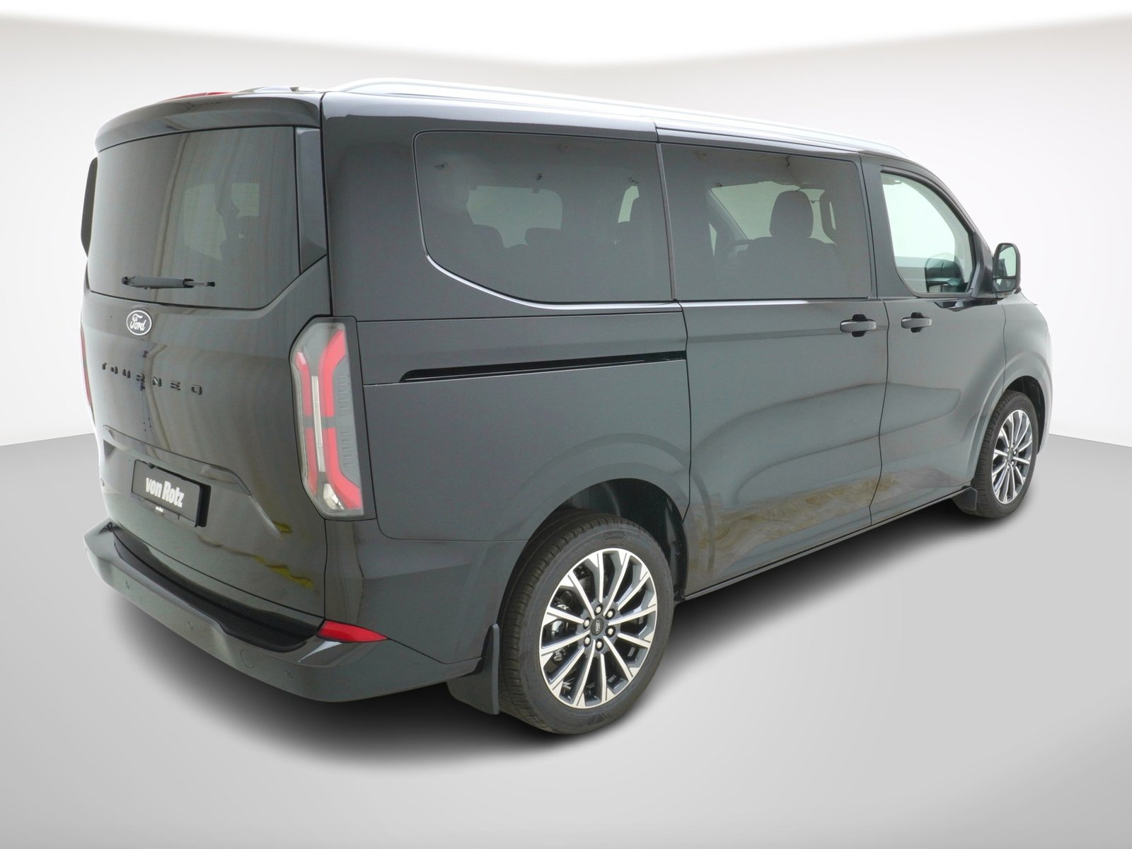 FORD Tourneo Custom L1 2.5 Plug-in-Hybrid Titanium X, Plug-in-Hybrid Petrol/Electric, New car, Automatic - 6