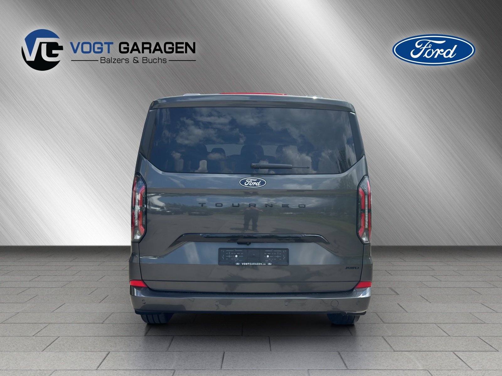 FORD Tourneo Custom Bus 320 L1 2.0 EcoBlue Titanium X 4x4, Diesel, Auto nuove, Automatico - 5