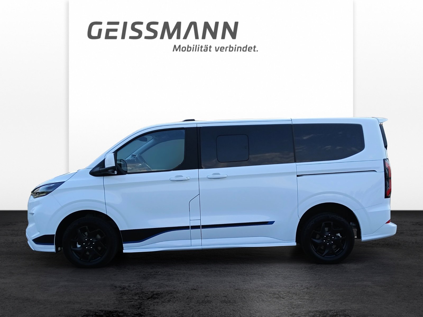 FORD Tourneo Custom Bus 320 L1 2.0 EcoBlue 170 Sport 4x4, Diesel, New car, Automatic - 2