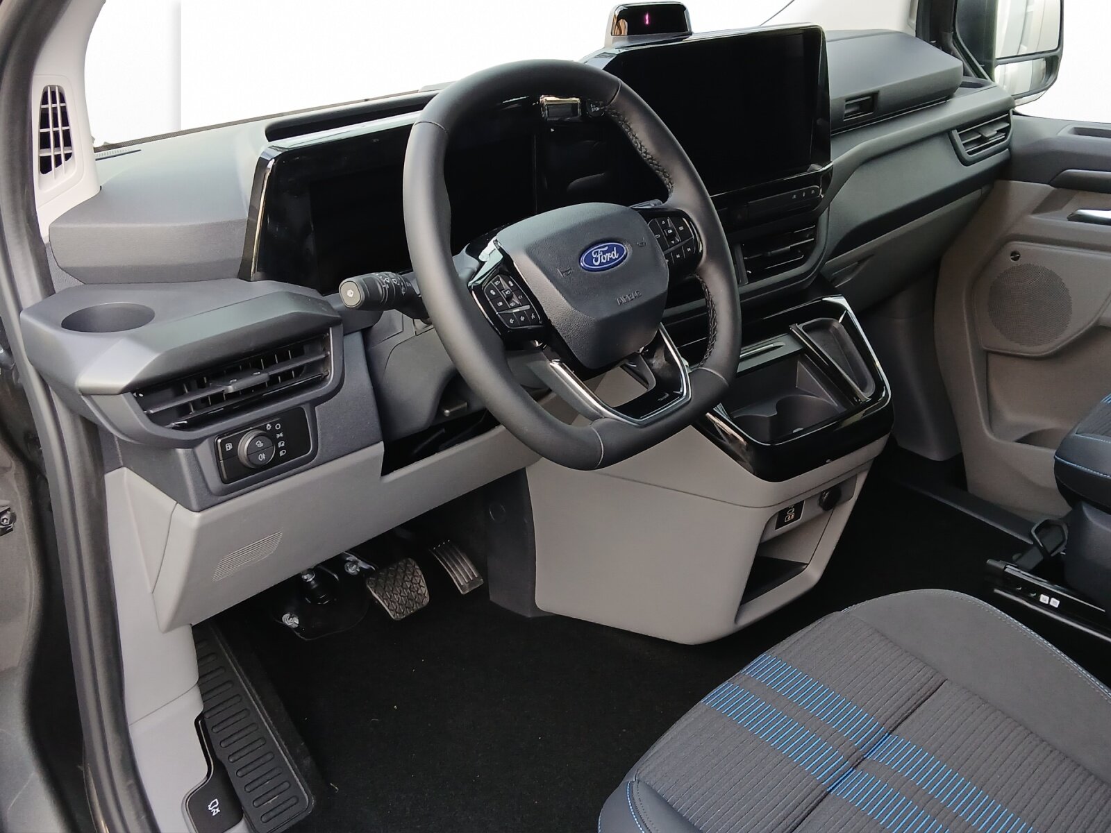 FORD Tourneo Custom Bus 340 L1 2.5 Duratec 233 Sport PHEV, Plug-in-Hybrid Benzin/Elektro, Neuwagen, Automatik - 7