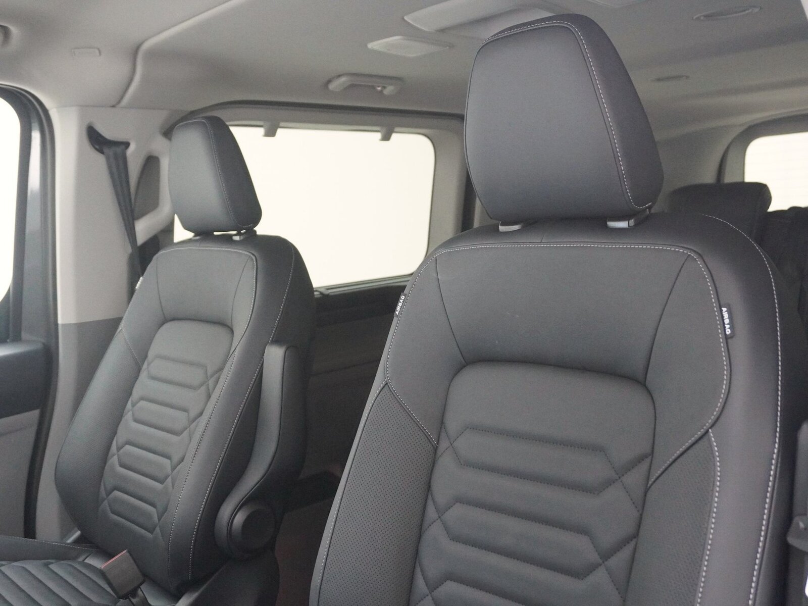 FORD Tourneo Custom 320 L2 2.0 TDCI 4x4 Titanium X, Diesel, Neuwagen, Automatik - 6