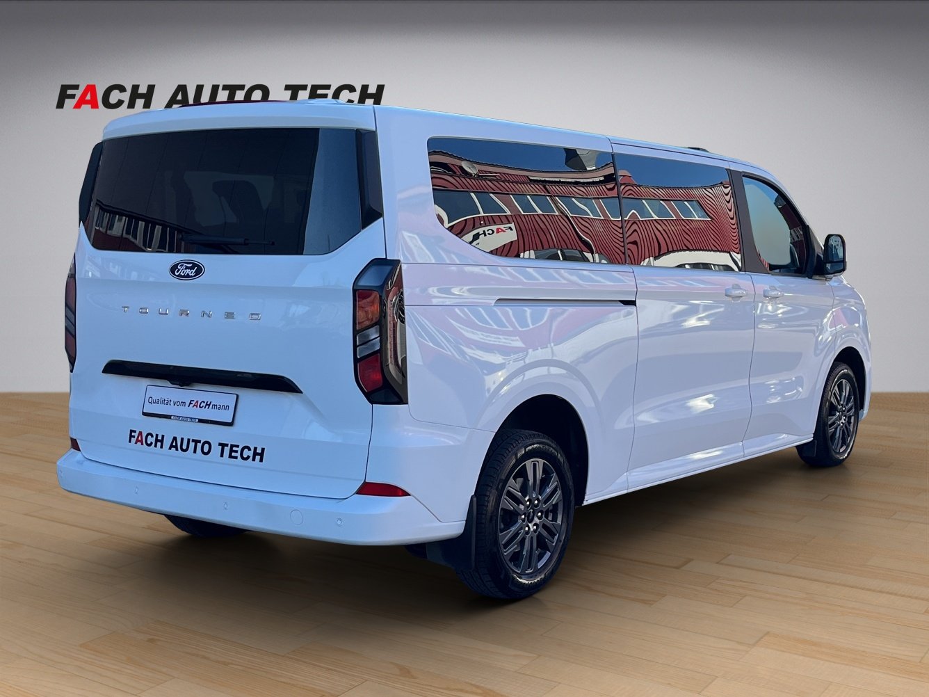 FORD Tourneo Custom Bus 320 L2 2.0 EcoBlue 170 Titanium, Diesel, Occasion / Gebraucht, Automatik - 6