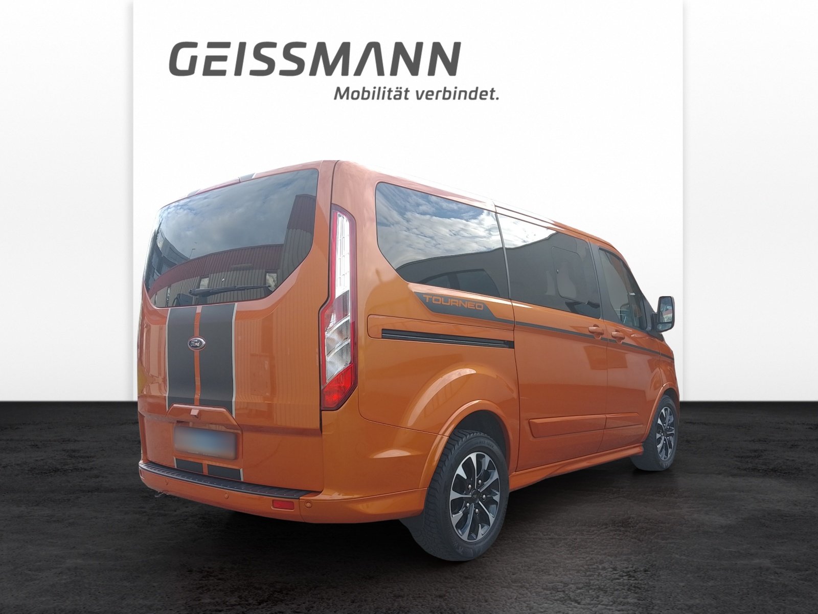 FORD Tourneo Custom Bus 310 L1 2.0 TDCi 170 Sport, Diesel, Second hand / Used, Automatic - 4