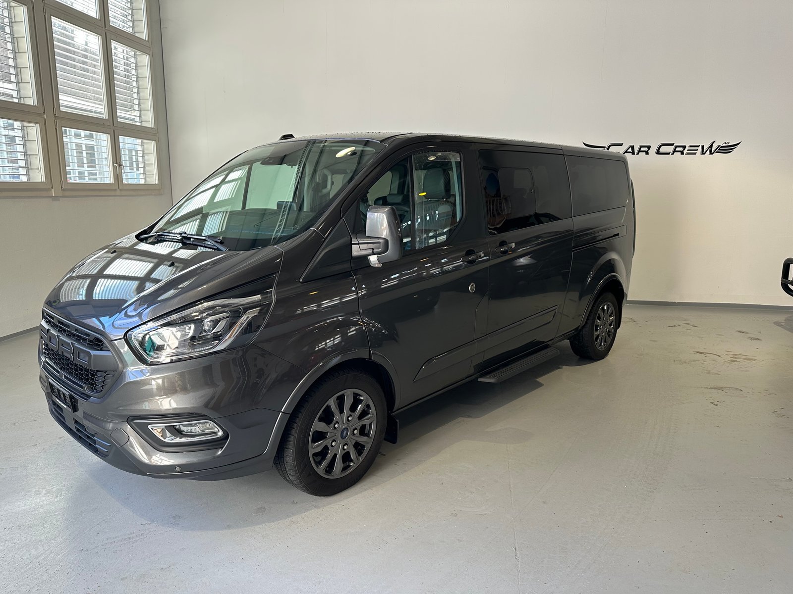 FORD Tourneo Custom 320 L2H1 Titanium X A, Diesel, Second hand / Used, Automatic - 2