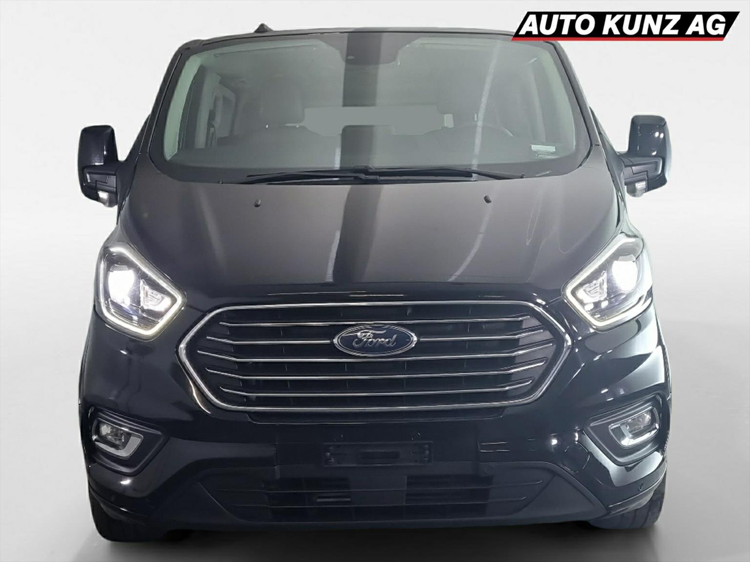 FORD Tourneo Custom L1 Titanium X 185PS Aut. 8 Plätzer, Diesel, Occasioni / Usate, Automatico - 4