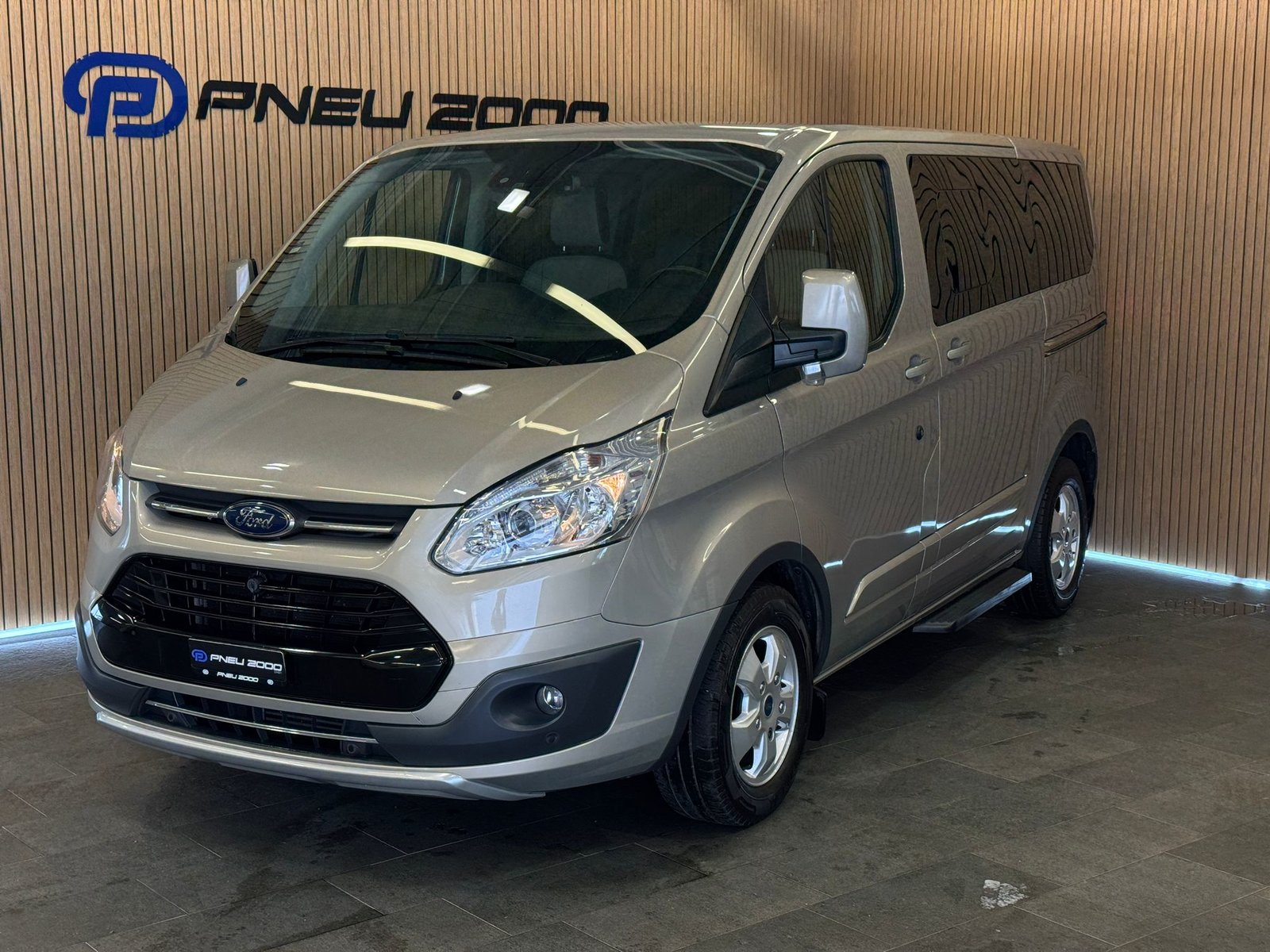 FORD Tourneo Custom 310 L1H1 Titanium SelectShift A