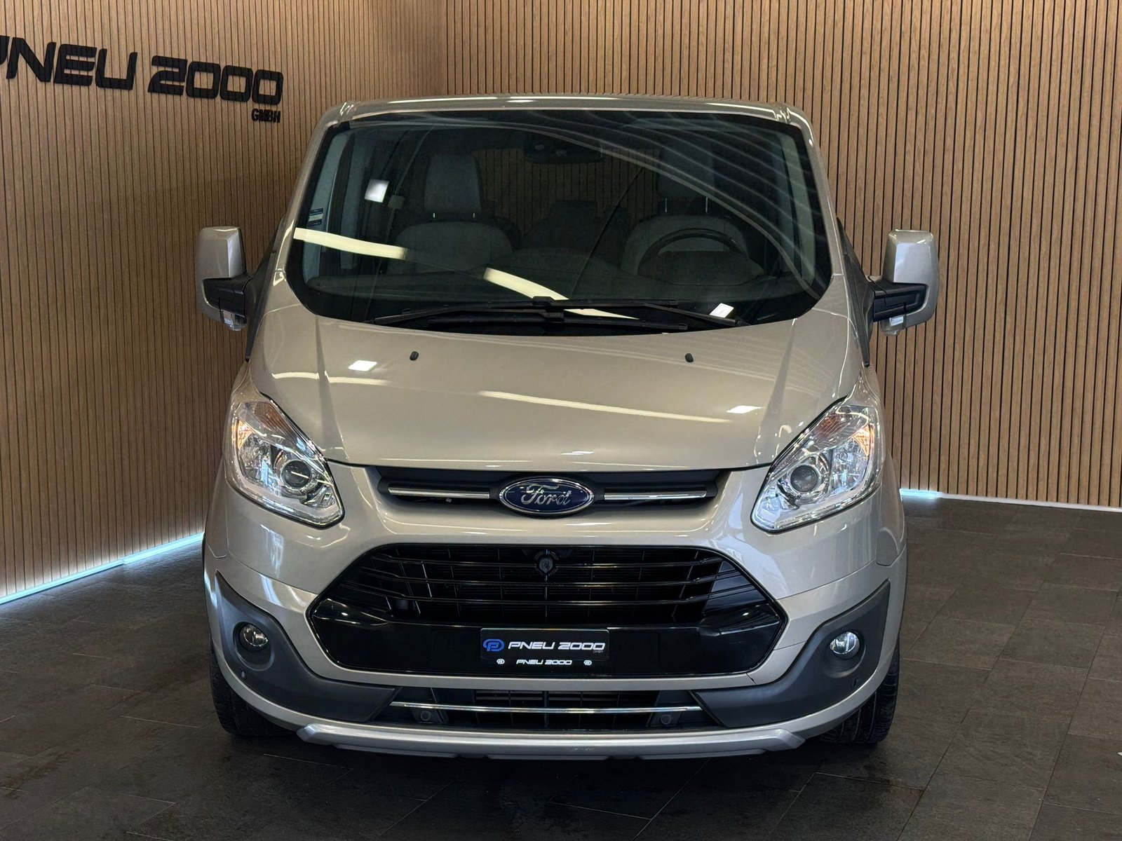 FORD Tourneo Custom 310 L1H1 Titanium SelectShift A, Diesel, Occasion / Gebraucht, Automatik - 3
