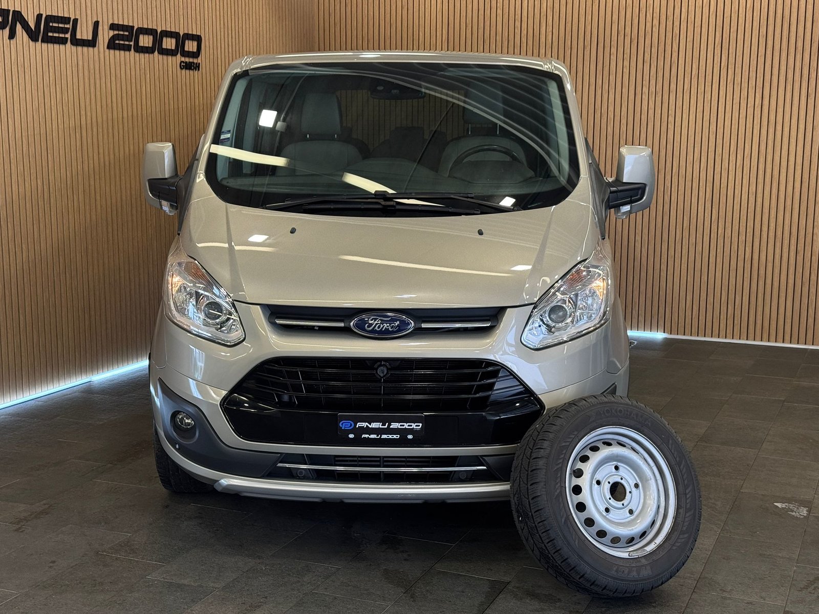 FORD Tourneo Custom 310 L1H1 Titanium SelectShift A, Diesel, Occasion / Gebraucht, Automatik - 4