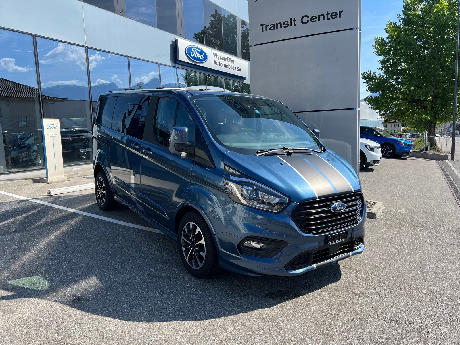 FORD Tourneo Custom 320 L1H1 Sport A