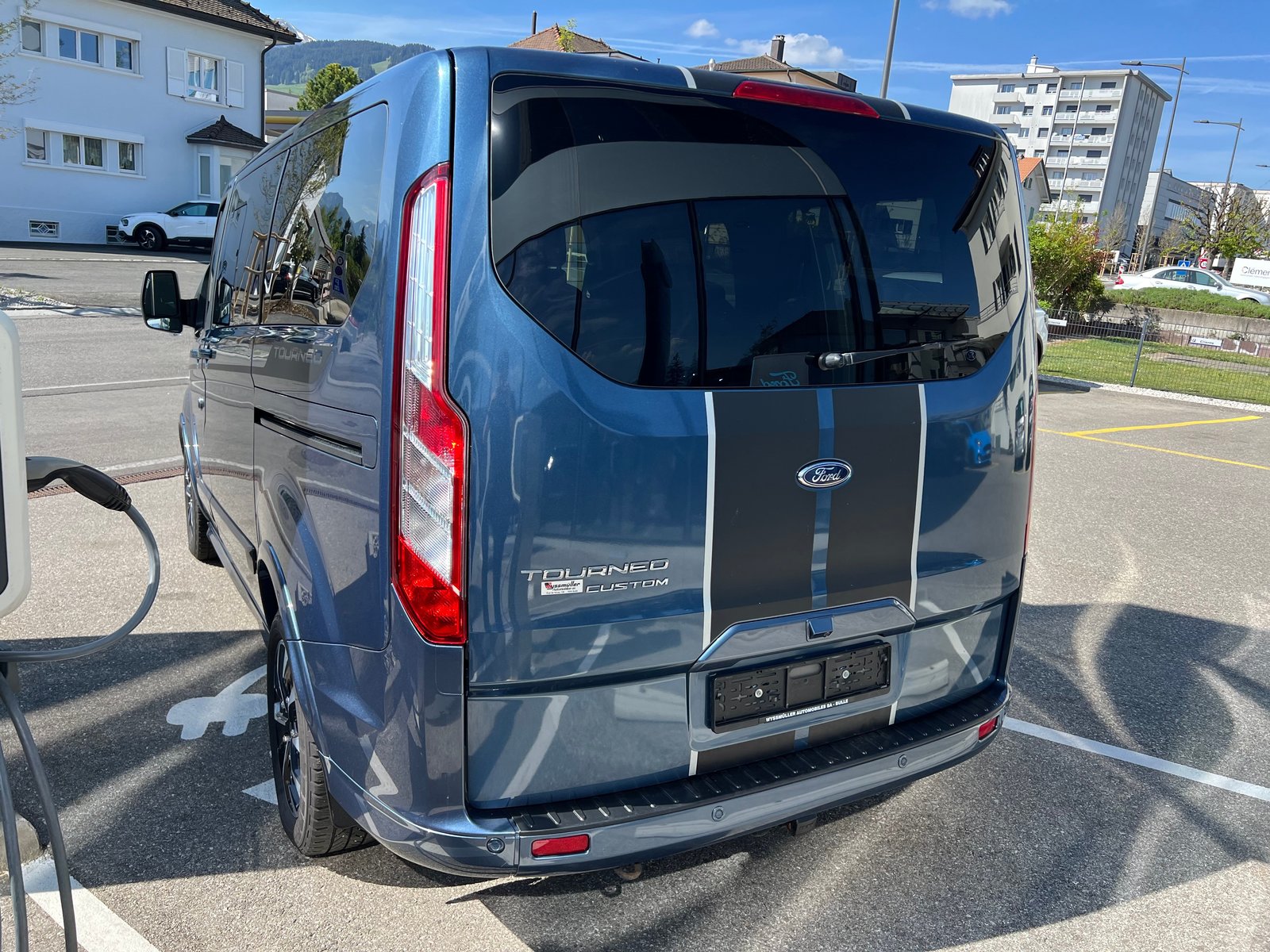 FORD Tourneo Custom 320 L1H1 Sport A, Diesel, Occasioni / Usate, Automatico - 3