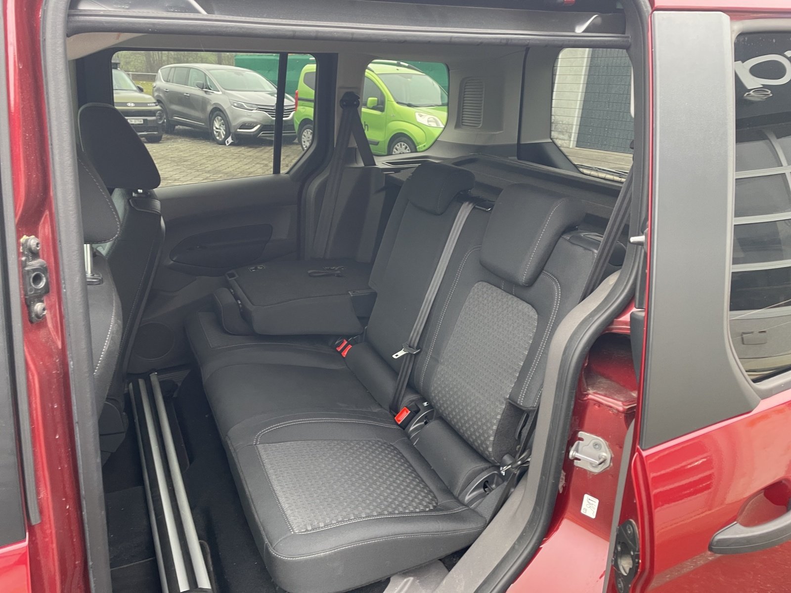 FORD Tourneo Custom 320 L1 2.0 TDCi 105 Trend, Diesel, Occasion / Utilisé, Manuelle - 7