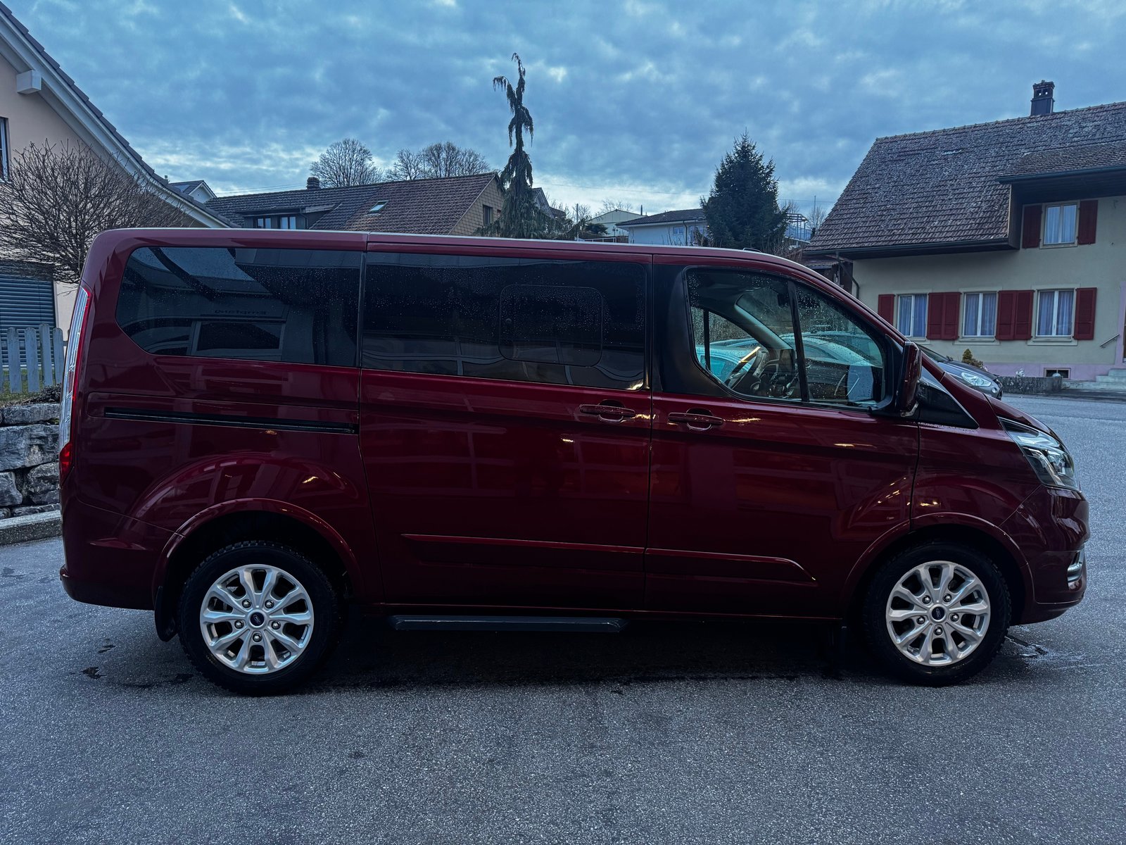 FORD Tourneo Custom 320 L1H1 Titanium A, Diesel, Occasion / Utilisé, Automatique - 7