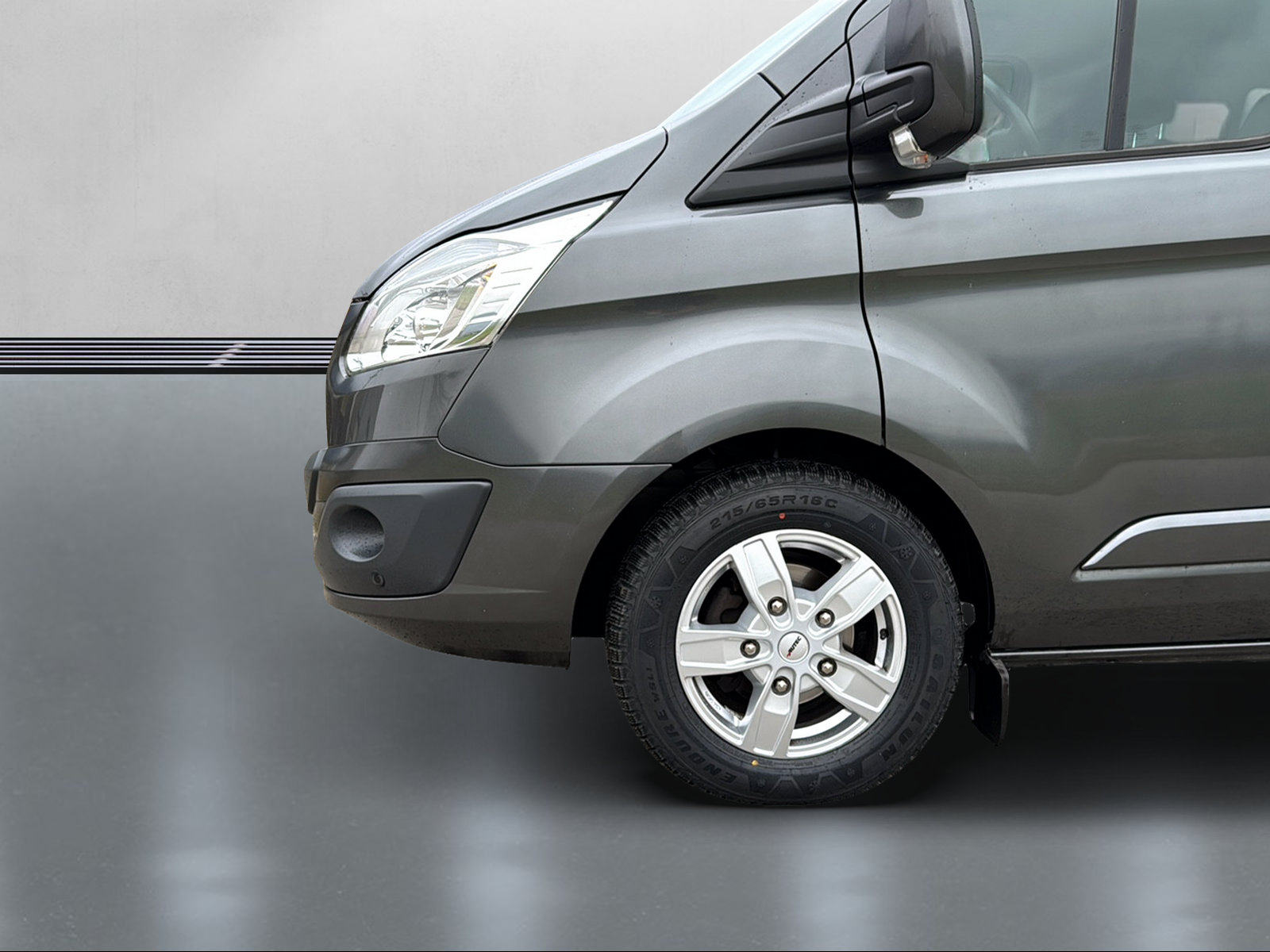 FORD Tourneo Custom 310 L2H1 Titanium SelectShift A, Diesel, Occasion / Gebraucht, Automatik - 3
