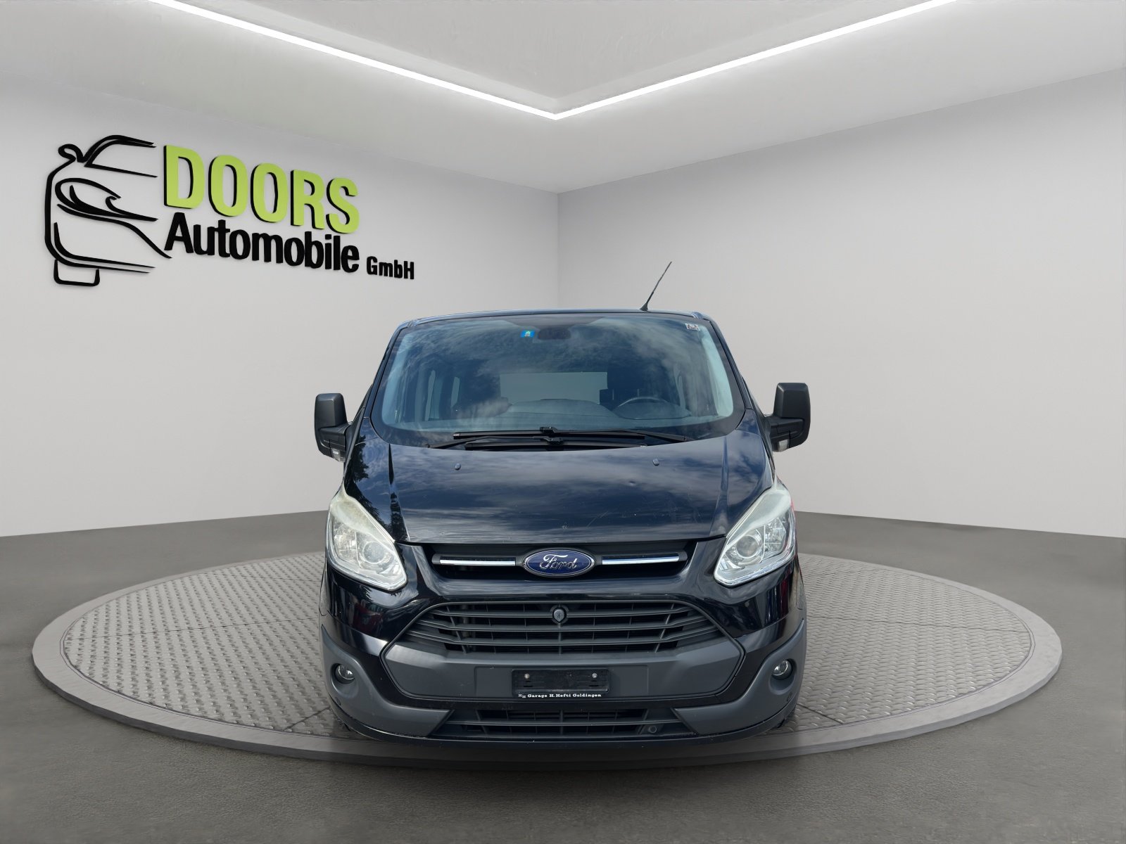 FORD Tourneo Custom 300 L1H1 Limited, Diesel, Occasion / Gebraucht, Handschaltung - 2