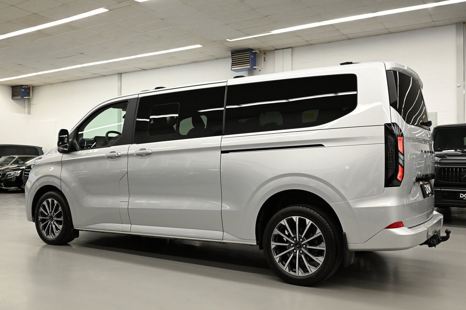 FORD Tourneo Custom 320 L2 2.0 EcoBlue 170 Titanium X 4x4, Diesel, Occasion / Utilisé, Automatique - 6