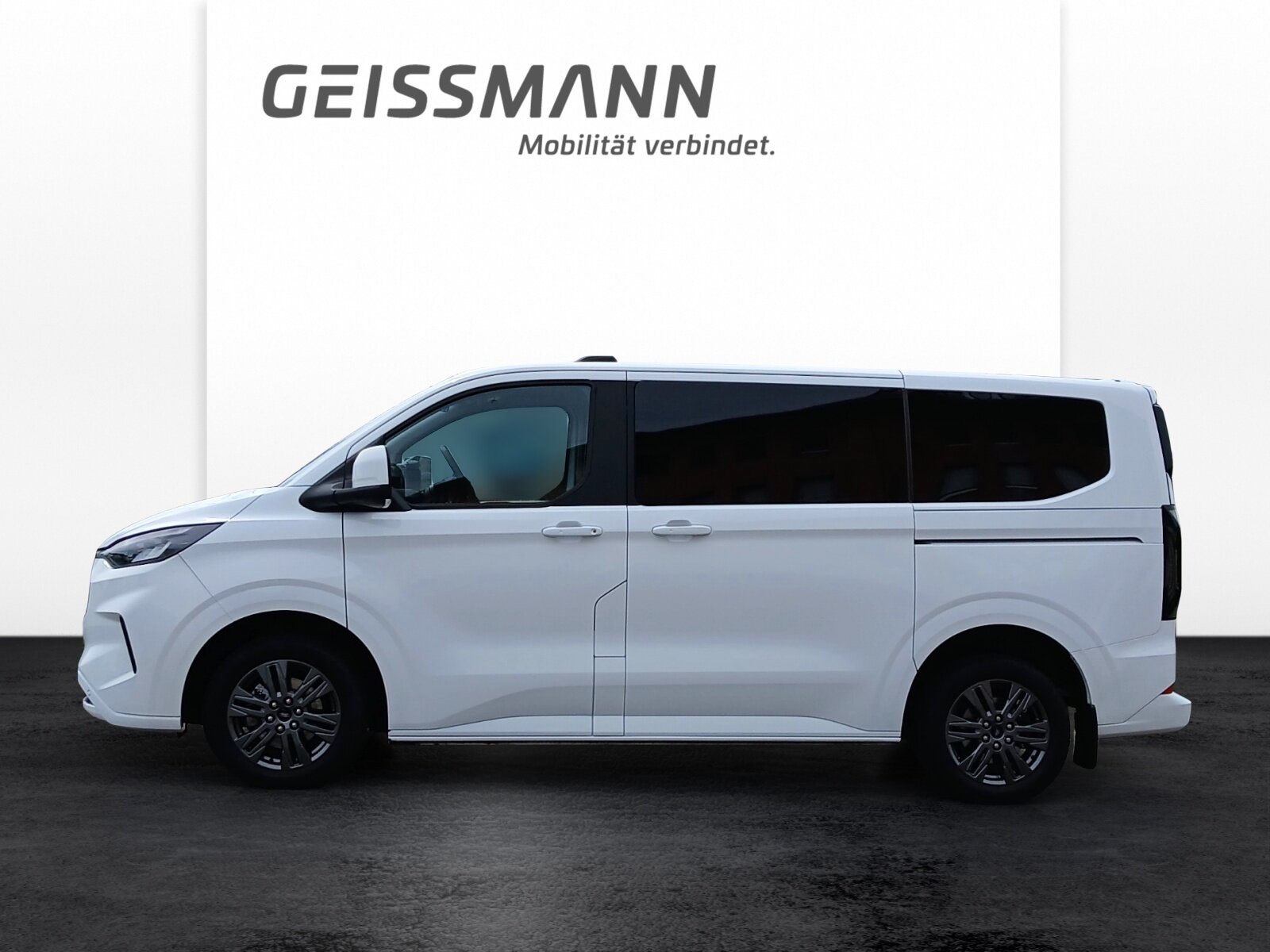 FORD Tourneo Custom Bus 320 L1 2.0 EcoBlue 170 Titanium 4x4, Diesel, Occasion / Gebraucht, Automatik - 2