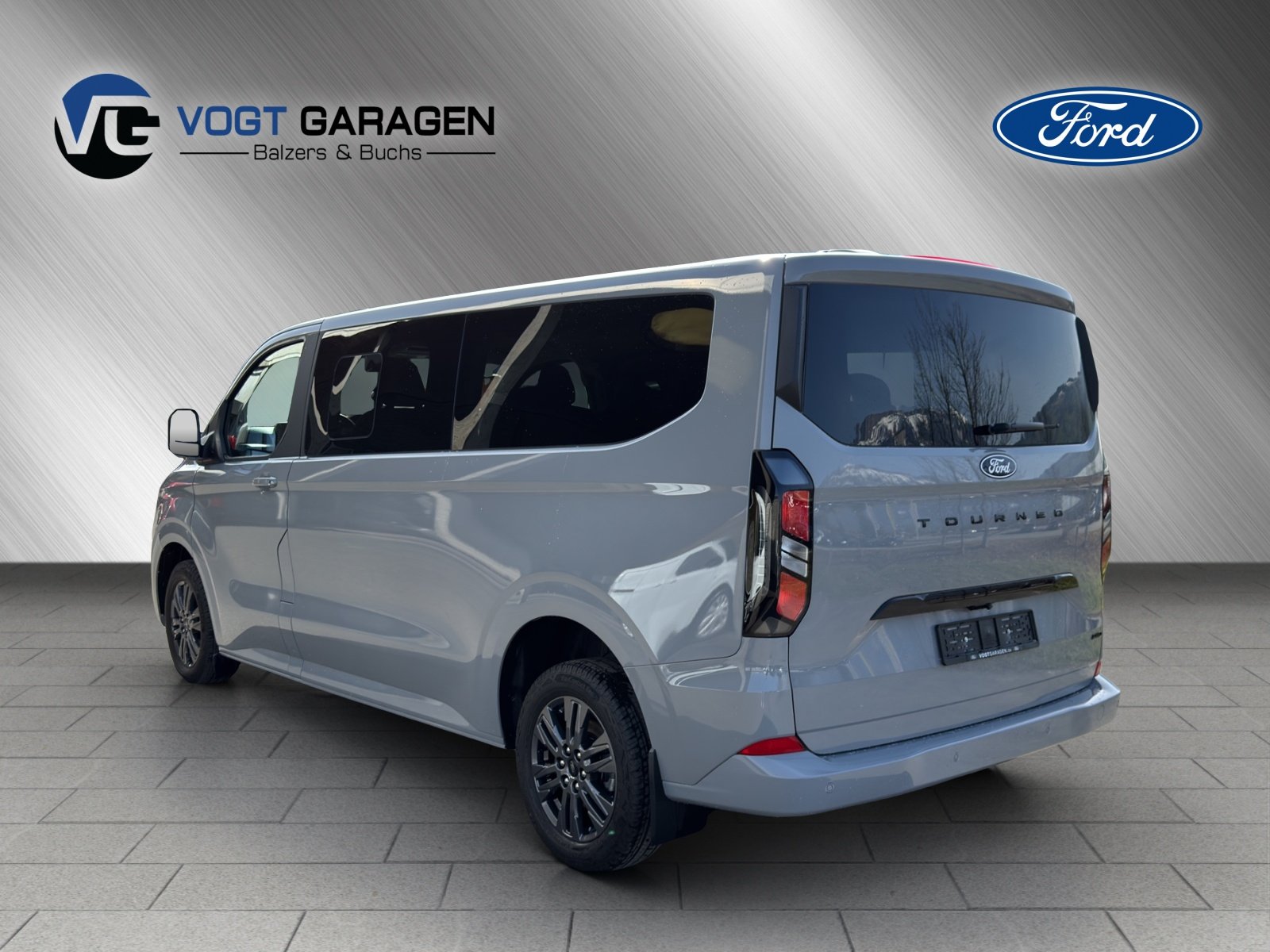 FORD Tourneo Custom Bus 320 L2 2.0 EcoBlue Titanium 4x4, Diesel, Vorführwagen, Automatik - 4