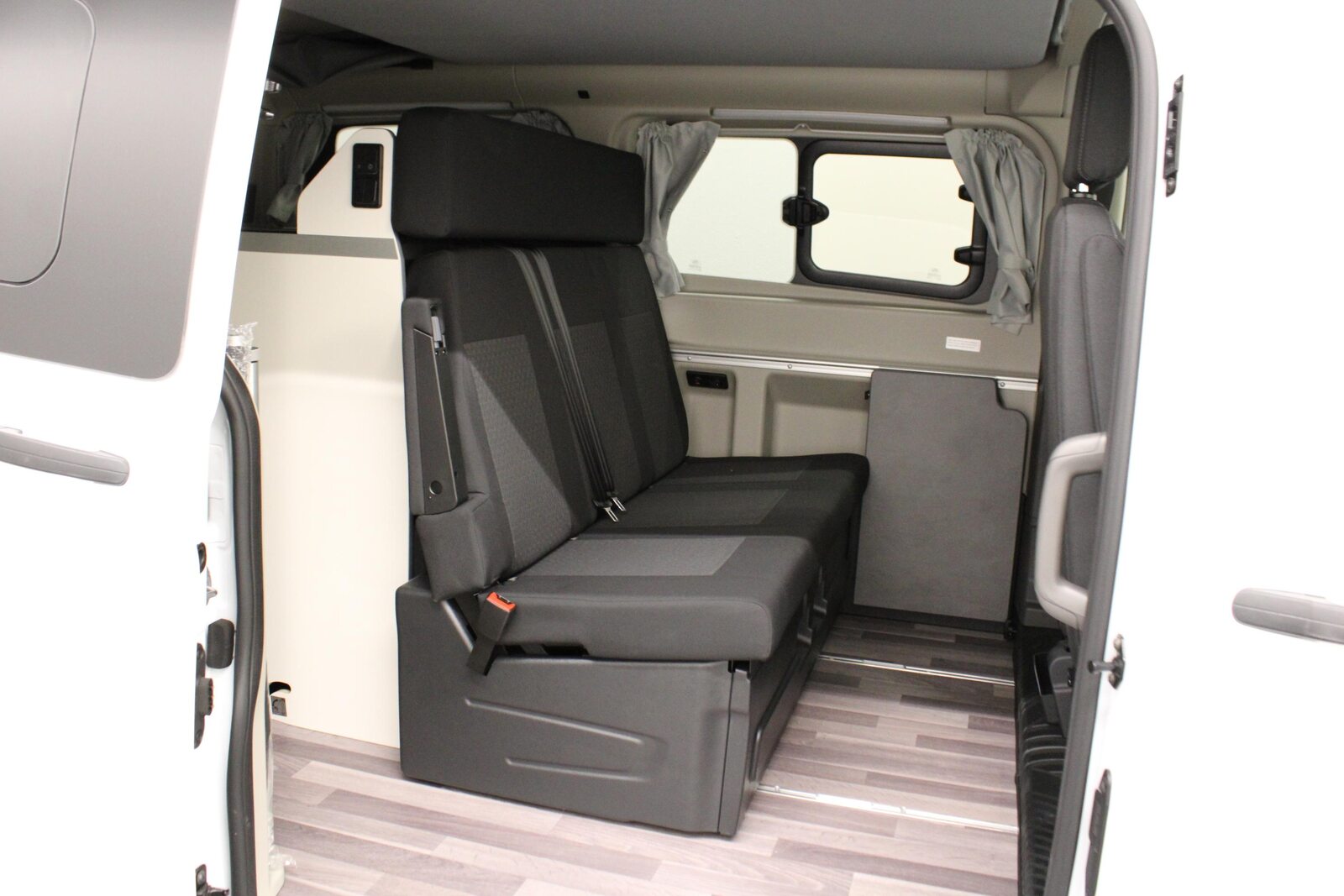 FORD Transit C Nugget 320 L1 2.0 TDCi 130 Aufstelldach / Herbstpr, Diesel, Occasion / Utilisé, Automatique - 6
