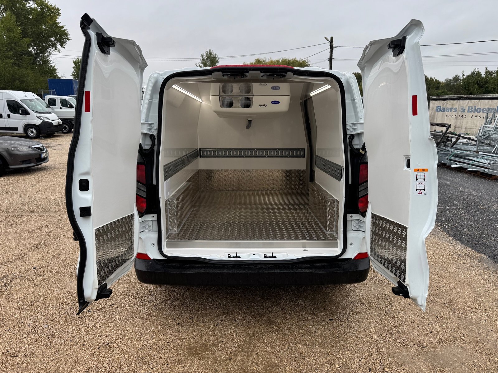 FORD L2H1 4x4 170PsTrend Automat ,Carrier Kühlfahrzeug, Diesel, Neuwagen, Automatik - 3