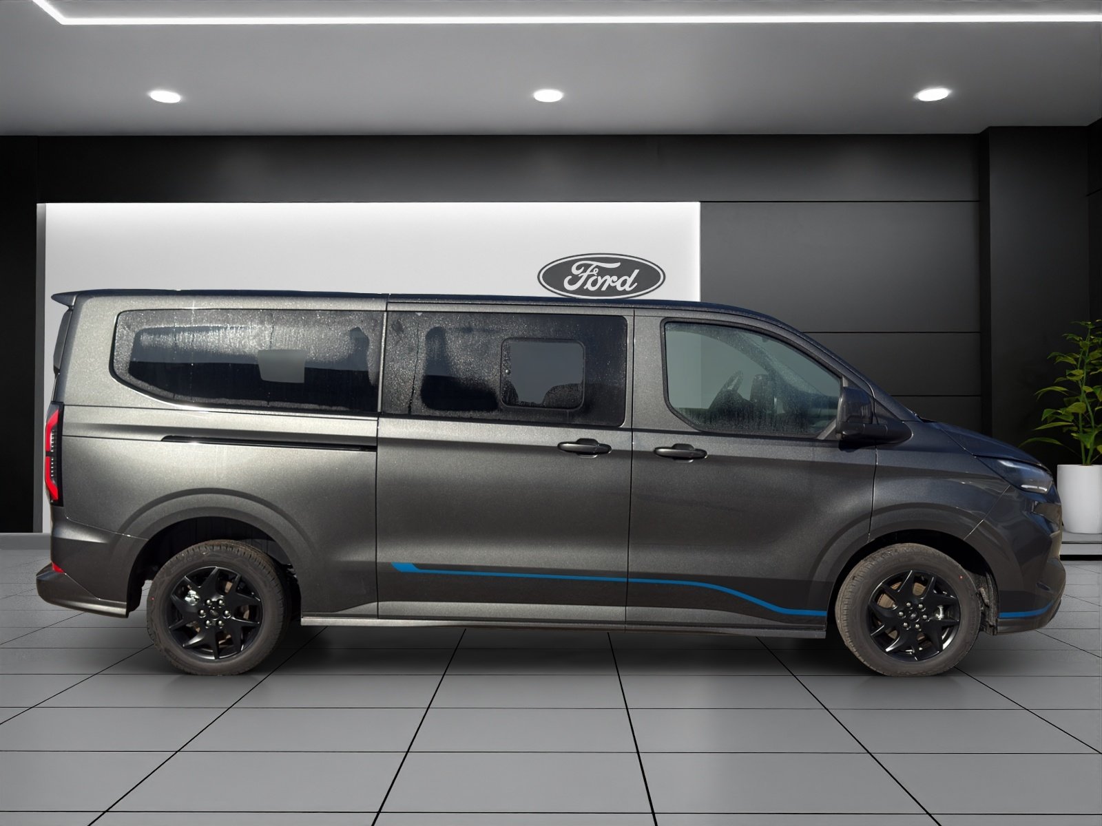 FORD Tourneo Bus 320 L1H1 Sport Automat, Diesel, New car, Automatic - 3
