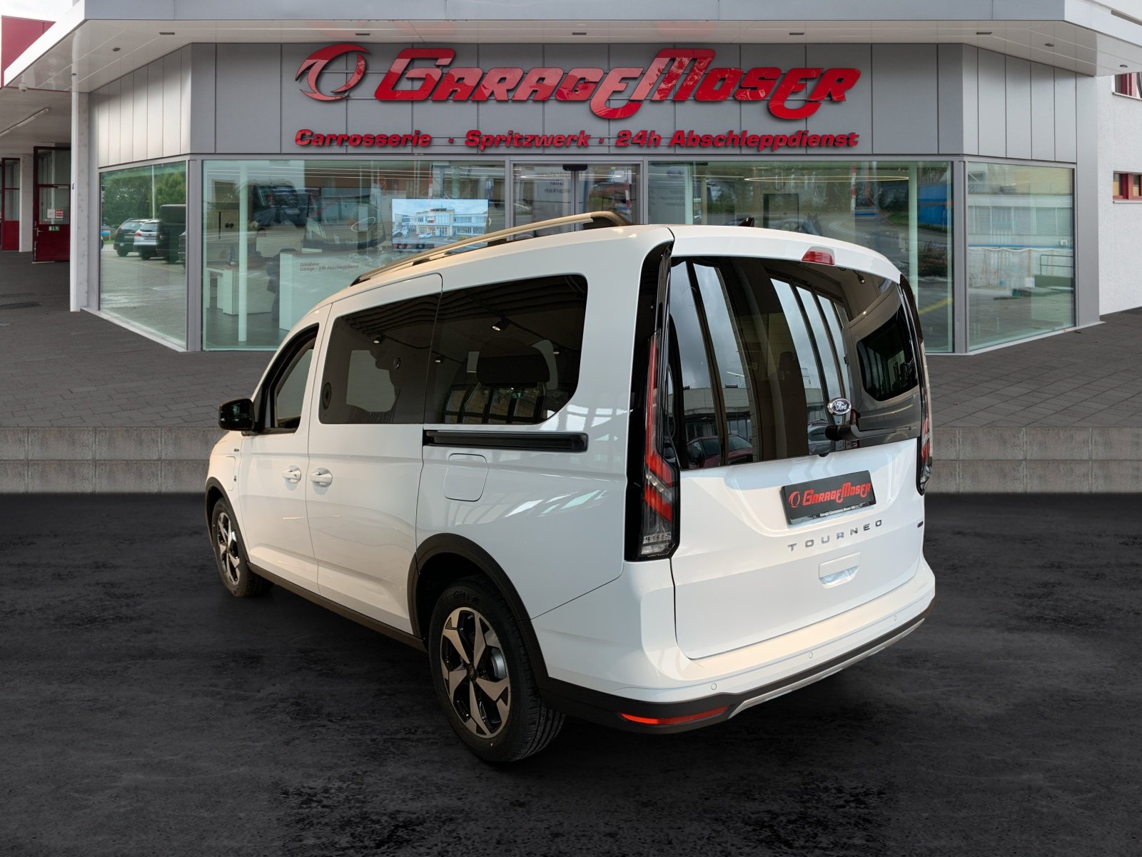 FORD Tourneo Grand Connect 1.5 EcoBoost 150 Active PHEV, Plug-in-Hybrid Petrol/Electric, New car, Automatic - 4