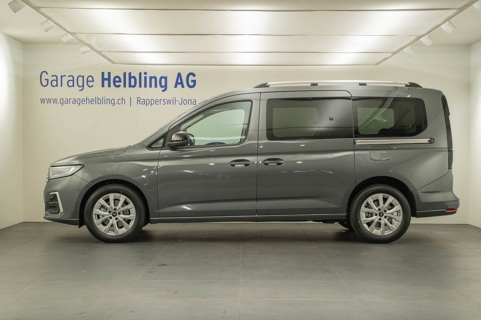 FORD Tourneo Grand Connect 1.5 EcoBoost 114 Titanium, Essence, Voiture nouvelle, Automatique - 3