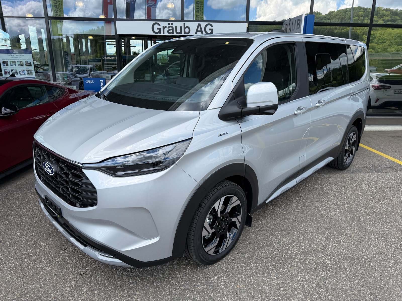 FORD Tourneo Bus 340 L1H1 PHEV Active, Plug-in-Hybrid Benzin/Elektro, Neuwagen, Automatik - 3