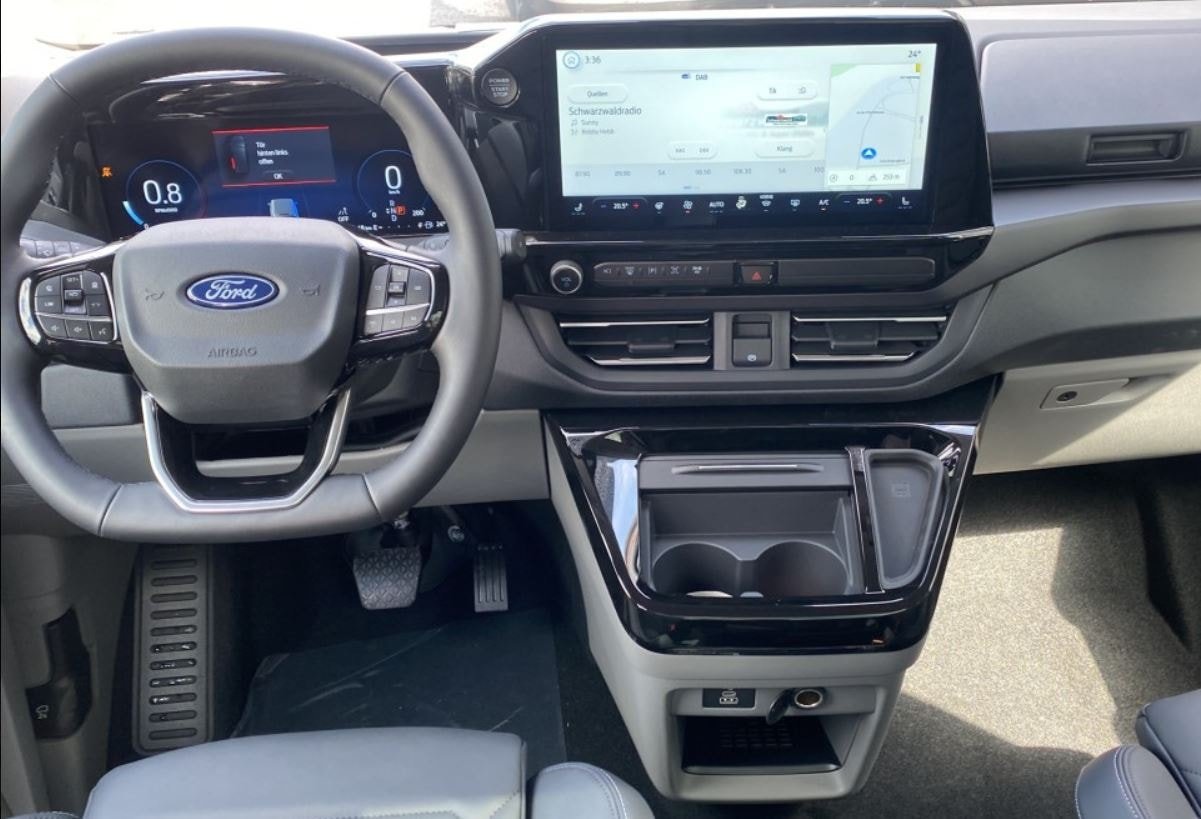 FORD Tourneo Bus 320 L2H1 TitaniumX Automat 4x4 *5Jahre/200', Diesel, New car, Automatic - 3