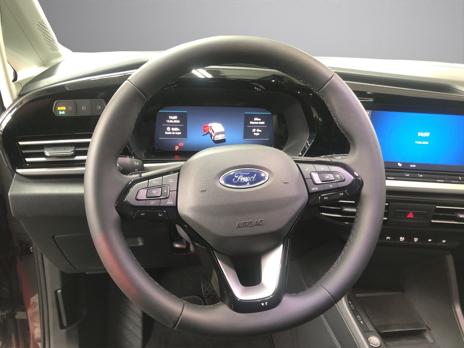FORD Tourneo Grand Connect 1.5 EcoB, Plug-in-Hybrid Benzin/Elektro, Neuwagen, Automatik - 6