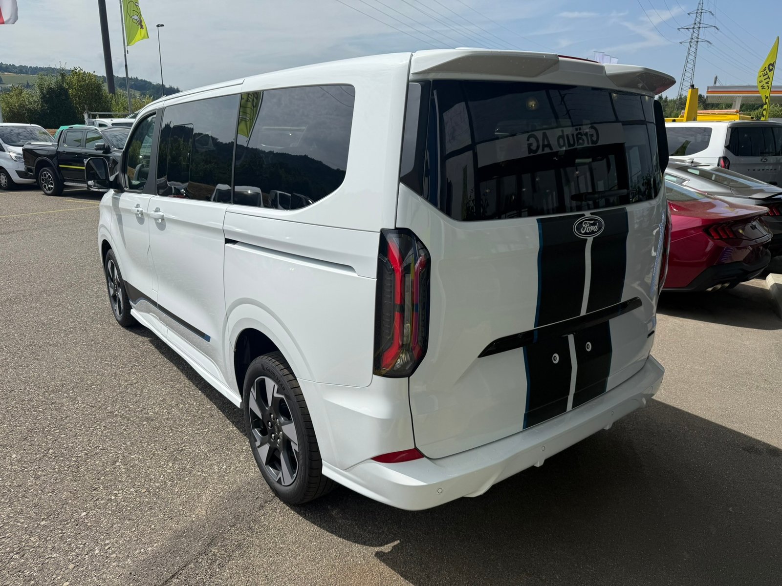 FORD Tourneo Bus 320 L1H1 Sport Automat 4x4, Diesel, Voiture nouvelle, Automatique - 5