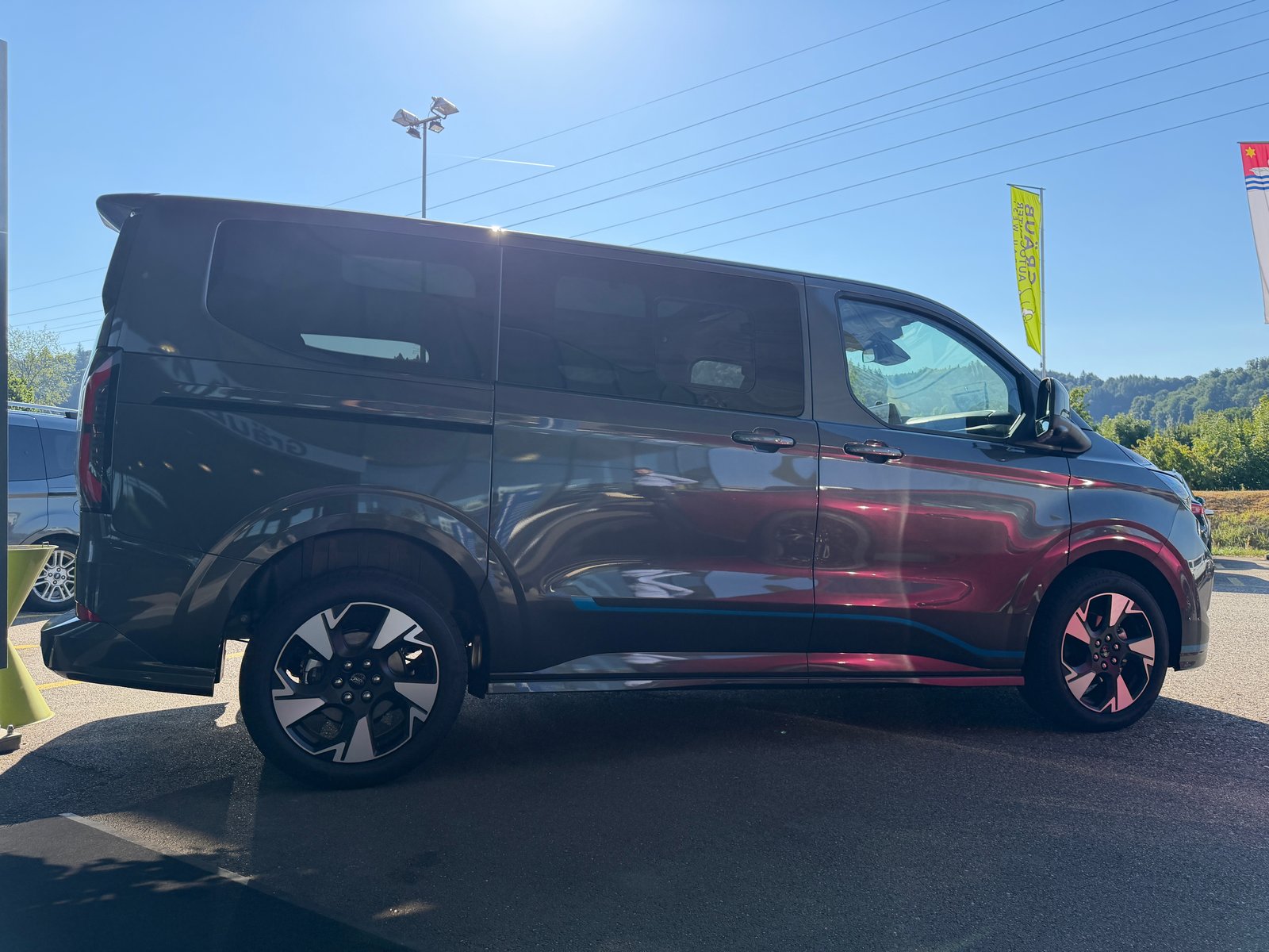 FORD Tourneo Bus 320 L1H1 Sport Automat 4x4, Diesel, Voiture nouvelle, Automatique - 7