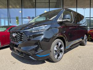FORD Tourneo Bus 320 L1H1 Sport Automat 4x4