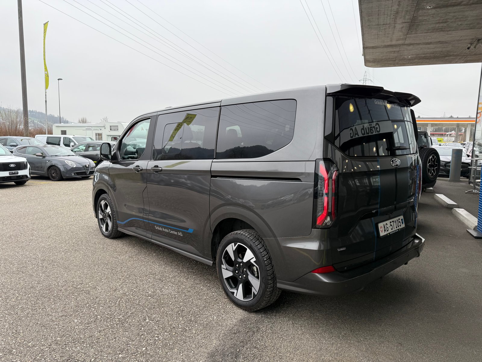 FORD Tourneo Bus 340 L1H1 PHEV Sport, Plug-in-Hybrid Benzin/Elektro, Occasion / Gebraucht, Automatik - 6
