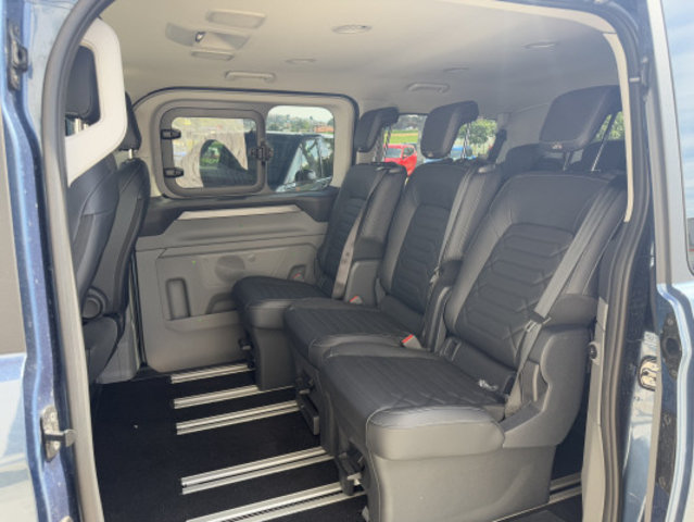 FORD Tou Bus 320 L1 Tit AT 4x4, Occasion / Gebraucht, Automatik - 6