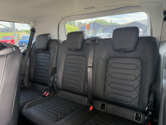 FORD Tou Bus 320 L1 Tit AT 4x4, Occasion / Gebraucht, Automatik - 7